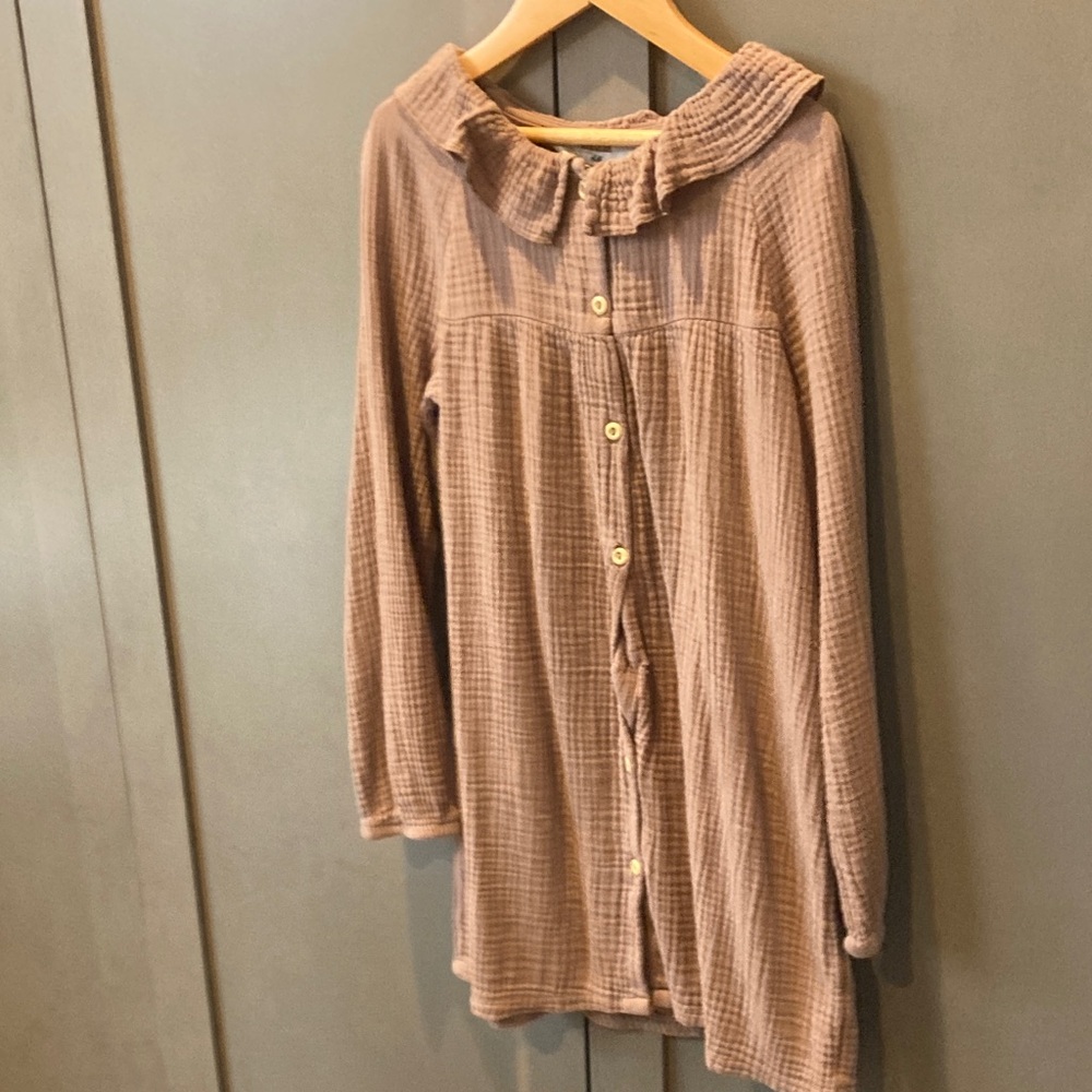 H&M Taupe Textured Button-Up Top